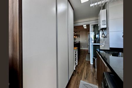 Apartamento à venda com 85m², 2 quartos e 2 vagasÁrea de Serviço