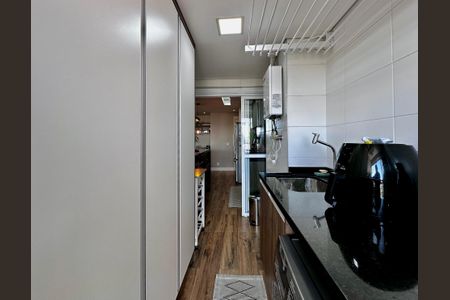 Apartamento à venda com 85m², 2 quartos e 2 vagasÁrea de Serviço