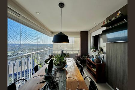 Apartamento à venda com 85m², 2 quartos e 2 vagasVaranda