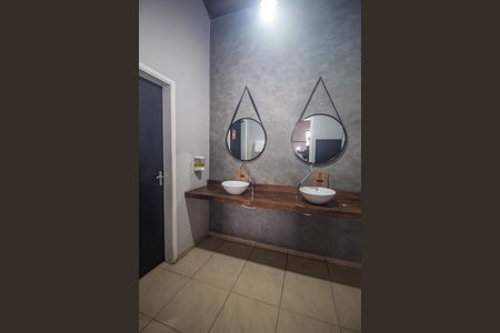 Apartamento à venda com 40m², 1 quarto e 1 vaga Apartamento à venda com 40m², 1 quarto e 1 vagaÁrea comum - Salão de festas