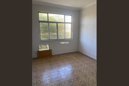Casa à venda com 216m², 3 quartos e 1 vaga