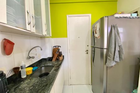 Apartamento à venda com 60m², 2 quartos e 1 vaga Apartamento à venda com 60m², 2 quartos e 1 vagaCozinha
