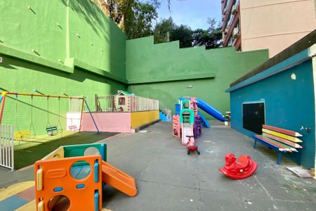 Apartamento à venda com 60m², 2 quartos e 1 vaga Apartamento à venda com 60m², 2 quartos e 1 vagaPlayground