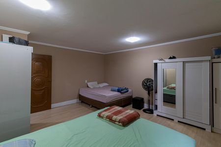 Casa à venda com 250m², 3 quartos e 2 vagasSuíte 2 