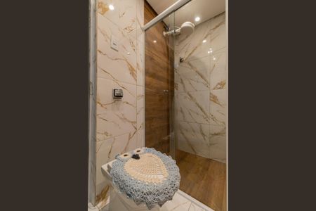 Casa à venda com 250m², 3 quartos e 2 vagasBanheiro da Suíte 1