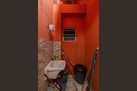 Casa à venda com 250m², 3 quartos e 2 vagasÁrea de Serviço