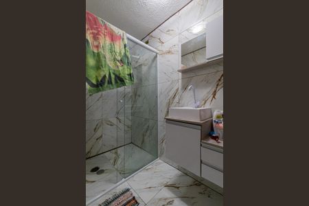 Casa à venda com 250m², 3 quartos e 2 vagasBanheiro Suíte 2 