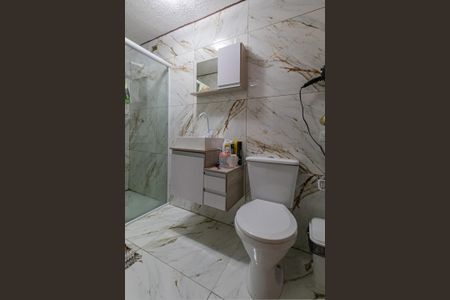 Casa à venda com 250m², 3 quartos e 2 vagasBanheiro Suíte 2 