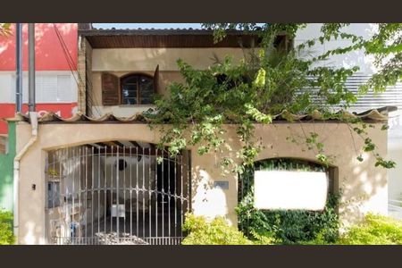 Casa à venda com 240m², 5 quartos e 1 vaga