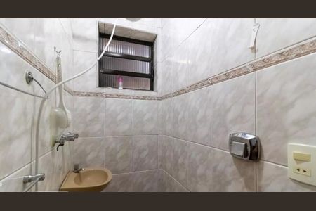 Casa à venda com 240m², 5 quartos e 1 vaga