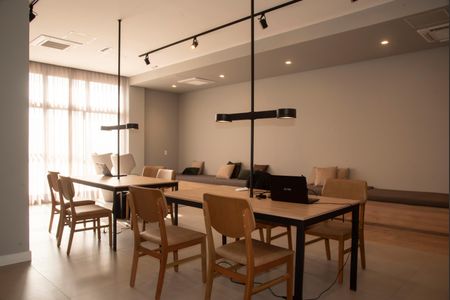 Apartamento à venda com 57m², 2 quartos e 1 vaga Apartamento à venda com 57m², 2 quartos e 1 vagaÁrea comum - Coworking