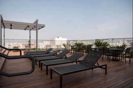 Apartamento à venda com 57m², 2 quartos e 1 vaga Apartamento à venda com 57m², 2 quartos e 1 vagaÁrea comum - Piscina