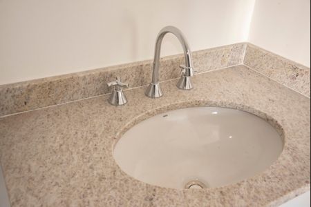 Apartamento à venda com 57m², 2 quartos e 1 vagaBanheiro da Suíte