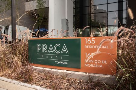 Apartamento à venda com 57m², 2 quartos e 1 vaga Apartamento à venda com 57m², 2 quartos e 1 vagaFrente