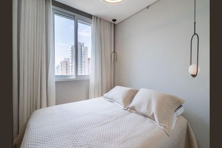 Apartamento à venda com 64m², 1 quarto e sem vaga