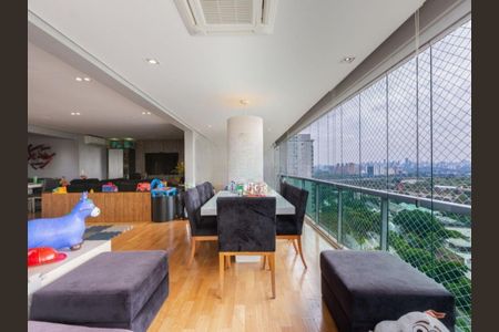 Apartamento à venda com 234m², 4 quartos e 3 vagas