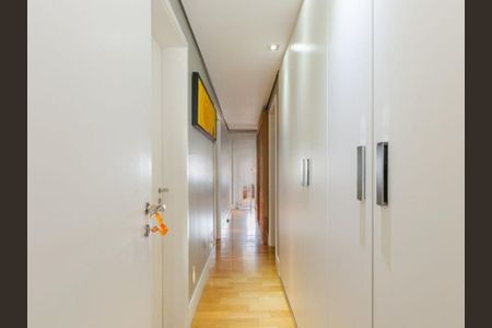 Apartamento à venda com 234m², 4 quartos e 3 vagas