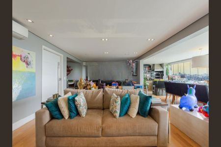 Apartamento à venda com 234m², 4 quartos e 3 vagas