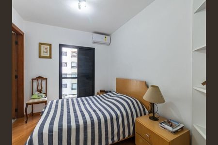 Apartamento à venda com 214m², 3 quartos e 2 vagas