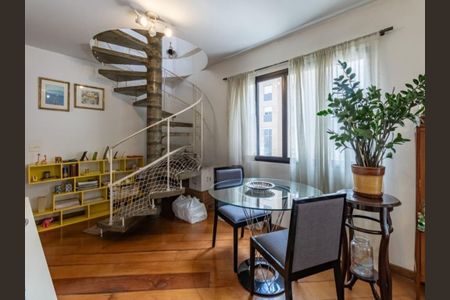 Apartamento à venda com 214m², 3 quartos e 2 vagas
