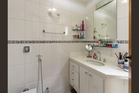 Apartamento à venda com 214m², 3 quartos e 2 vagas