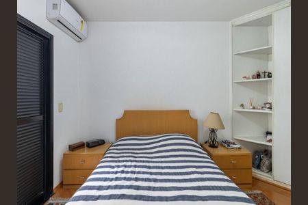 Apartamento à venda com 214m², 3 quartos e 2 vagas