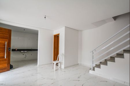 Casa à venda com 120m², 3 quartos e 3 vagas Casa à venda com 120m², 3 quartos e 3 vagasSala