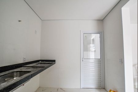 Casa à venda com 120m², 3 quartos e 3 vagas Casa à venda com 120m², 3 quartos e 3 vagasCozinha e Área de Serviço