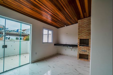 Casa à venda com 120m², 3 quartos e 3 vagas Casa à venda com 120m², 3 quartos e 3 vagasÁrea gourmet