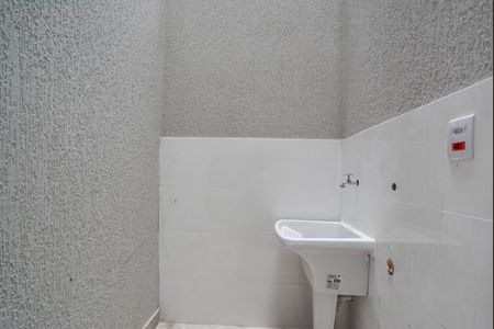 Casa à venda com 120m², 3 quartos e 3 vagas Casa à venda com 120m², 3 quartos e 3 vagasCozinha e Área de Serviço