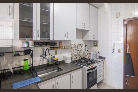 Apartamento à venda com 170m², 4 quartos e 2 vagasCozinha
