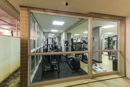 Apartamento à venda com 115m², 2 quartos e 2 vagas Apartamento à venda com 115m², 2 quartos e 2 vagasÁrea comum - Academia