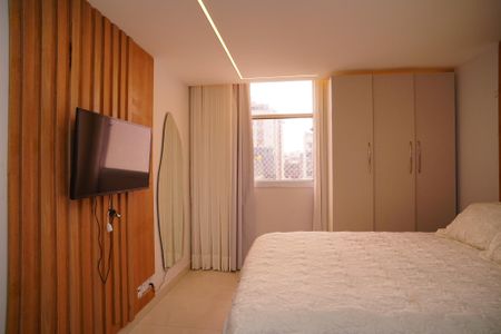 Apartamento à venda com 90m², 3 quartos e 1 vaga Apartamento à venda com 90m², 3 quartos e 1 vagaSuíte