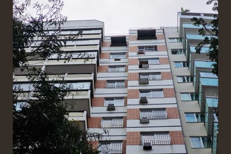 Apartamento à venda com 90m², 3 quartos e 1 vaga Apartamento à venda com 90m², 3 quartos e 1 vagaFachada