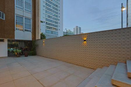 Apartamento à venda com 135m², 2 quartos e 1 vaga Apartamento à venda com 135m², 2 quartos e 1 vagaÁrea comum