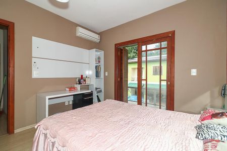 Casa à venda com 238m², 4 quartos e 3 vagasQuarto 1