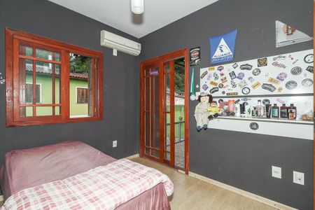 Casa à venda com 238m², 4 quartos e 3 vagasQuarto 2