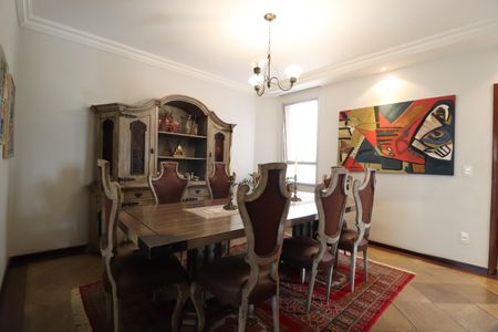 Apartamento para alugar com 204m², 4 quartos e 2 vagasSala de Jantar