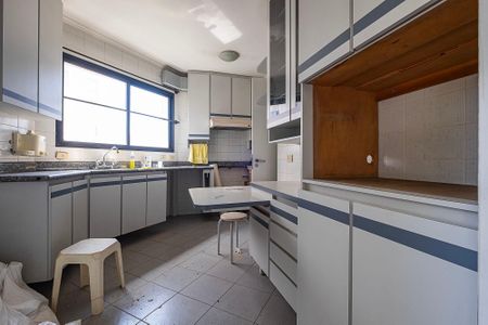 Apartamento à venda com 278m², 4 quartos e 3 vagasCozinha