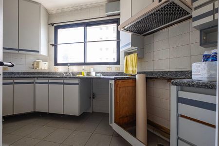 Apartamento à venda com 278m², 4 quartos e 3 vagasCozinha