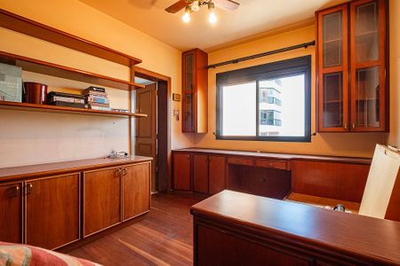 Apartamento à venda com 278m², 4 quartos e 3 vagasSuíte 4