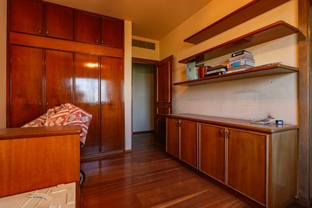 Apartamento à venda com 278m², 4 quartos e 3 vagasSuíte 4