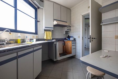 Apartamento à venda com 278m², 4 quartos e 3 vagasCozinha