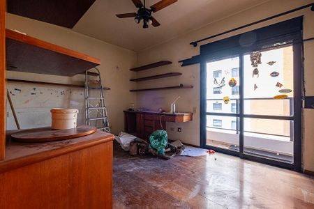 Apartamento à venda com 278m², 4 quartos e 3 vagasSuíte 2