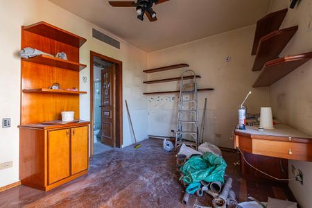 Apartamento à venda com 278m², 4 quartos e 3 vagasSuíte 2