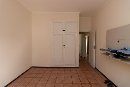 Casa de condomínio à venda com 353m², 3 quartos e 2 vagasQuarto 3