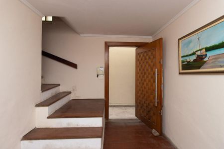 Casa de condomínio à venda com 353m², 3 quartos e 2 vagasHall de entrada