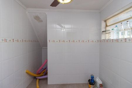 Casa de condomínio à venda com 353m², 3 quartos e 2 vagasQuarto de Serviço