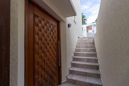 Casa de condomínio à venda com 353m², 3 quartos e 2 vagasEntrada