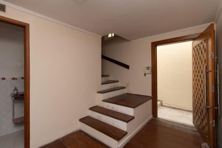 Casa de condomínio à venda com 353m², 3 quartos e 2 vagasHall de entrada